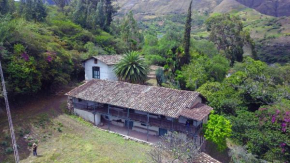 Отель Hacienda Gonzabal  Лоха